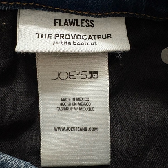 Joe’s Flawless Fabric The Provocateur Petite Bootcut Medium/Dark Wash Denim. - Picture 10 of 16